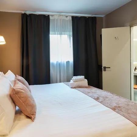 Guest house Topper's Guest 3*