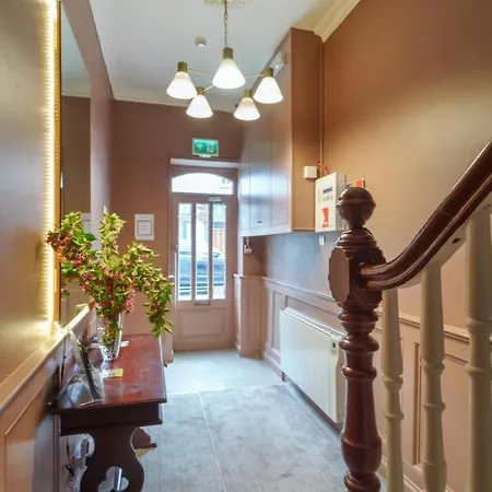 بيت ضيافة Topper's Guest Carrick on Shannon