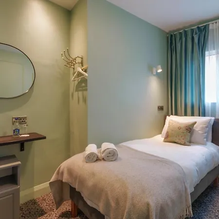 Topper's Guest Guest house 3*
