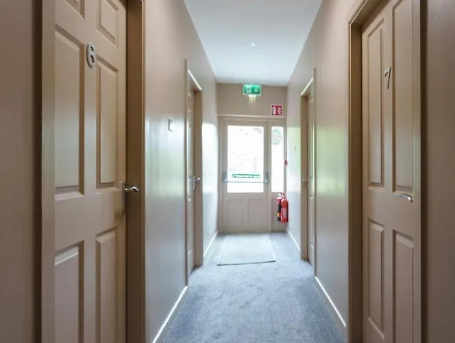 Topper's Guest Pensjonat 3*