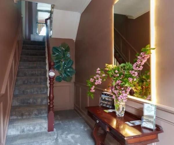 Casa de hóspedes Topper's Guest 4*